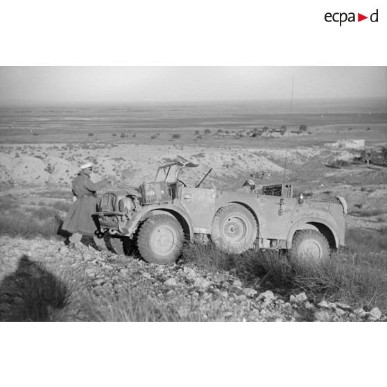 Une voiture Horch 1a (4x4) de la Luftwaffe immatriculé WL 276 611.