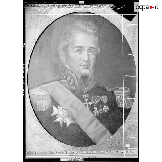 Portrait du général Amédée de Pérusse des Cars, commandant de la 3e division lors de l'expédition d'Alger en juin et juillet 1830, exposé au musée Franchet d'Espèrey.