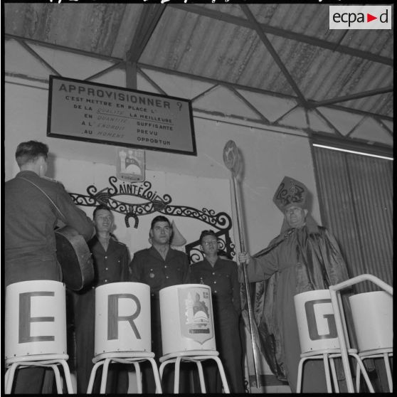 Boufarik. Camp Videau. La Saint-Eloi à l'ERGM/EB. La chorale.